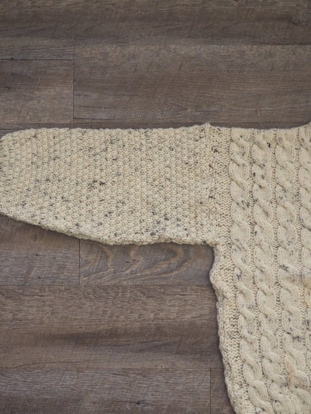 Vintage Cottage Knitwear Aran by Classic Knits Chunky Fisherman Cable Knit - Picture 4 of 9